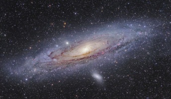 今この瞬間も遠い宇宙の彼方では大宇宙戦争が行われてるかもしれないという事実