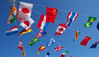それぞれの国歌の和訳を上げていく