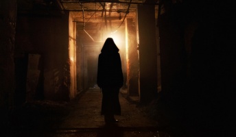 死ぬ程洒落にならない怖い話を集めてみない?『影を置き忘れて死んだ人たち』『蛇沼』他