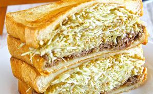 満腹感たっぷり焼き肉ホットサンド