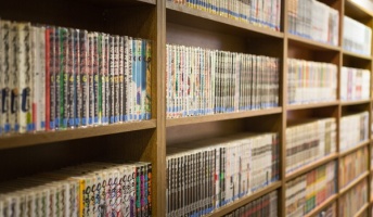男「ネカフェで誰かが読んでる漫画の次の巻持ってくの楽しすぎwwwww」