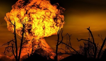 爆発はロマン! 史上最強の爆薬トップ10!
