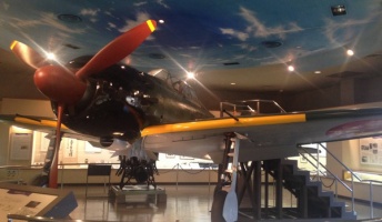 全国周って旧軍戦闘機の写真撮ってきたから貼るね