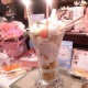 ゆりか10歳の誕生日は、バースデーデカパフェ「花瓶パフェ」。いつまでもいっしょだよ。