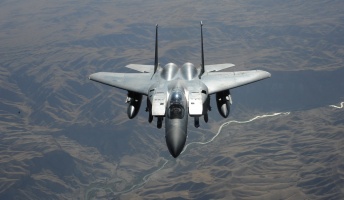 米空軍、レーザー兵器でのミサイル迎撃に成功 21年に戦闘機に搭載へ