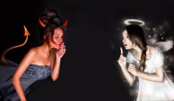 天使と悪魔のなぞなぞ(天使の答えを逆から読むと、悪魔の答えになるなぞなぞ)
