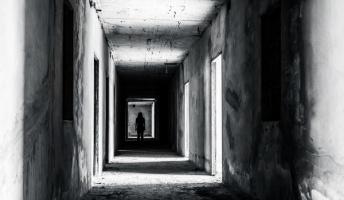 死ぬ程洒落にならない怖い話集めてみない?『●●●●様』『やなりが通る』他