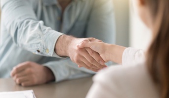 妻「主婦として報酬を1000万円頂こうか」夫「キャッシュで支払おう」