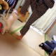 我が家の日課・・・白猫の獲物は虎・・・( ̄m ̄〃)