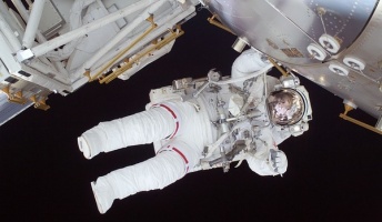 NASA「宇宙では老化プロセスが逆行する」宇宙での生活では寿命が伸びる?