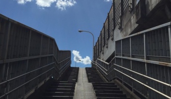 【画像】今日すごいいい感じの写真が撮れたから保存してもいいぞ