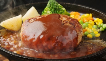 父の誕生日だから俺がご飯作って待ってたんだ・・・