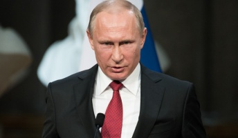 プーチン大統領は別人に入れ替わっている…「ある日家に帰ってきた夫は完全な別人だった」
