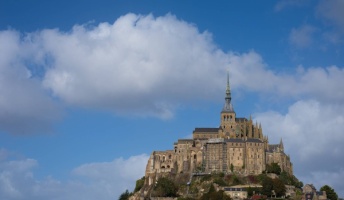おフランス帰りのミーが写真を載せるざんす