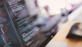 ネットで調べればいくらでも上が見えてしまうこの世界で幸せになる方法は?