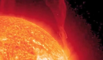 爆発的な太陽嵐の可能性…電力・通信・GPSは壊滅し地球は「暗黒時代」に