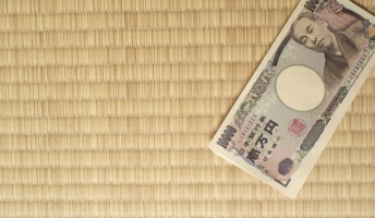 男「とんでもない量の偽札を作っちまった……!」