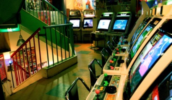 ゲーセンで出会った不思議な子の話