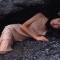 垢抜けない雰囲気が可愛らしい、美少女をハメ撮り中出し。