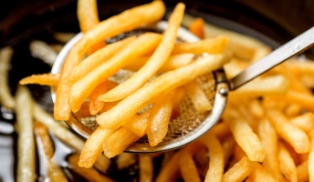【ハゲに朗報】マックフライドポテトに使う科学物質で毛髪再生に大成功