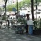 暑さでお弁当を買う人もまばら