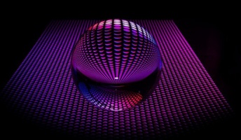 もし完全な球体があったら宙に浮くとかマジなの?