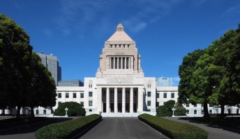 【画像】世界各国の国会議事堂の外観を貼っていくぞ!!!!!!!!!!