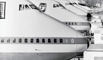 旅客機の画像を延々と貼ってく! プチ解説も書いてくよ