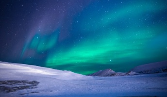 【動画】ノルウェー上空に現れた謎の光と雲の正体がこちら