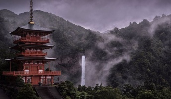 日本の梅雨の風景がまるで絵画のようだと話題に