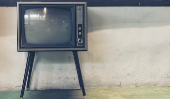 昔に比べてテレビの視聴率が下がった理由ってなんだろう？