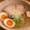 山崎麺二郎 - 名前の通り、和のテイストのラーメン屋さん。つけ麺についてるスダチが美味しそう…