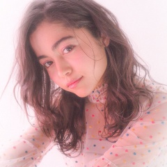 MINX青山 ヘアスタイル担当 清水です。