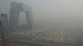 中国在住の日本人「近所のスーパーに行って帰ってきただけで、顔をふくと真っ黒に。もはや人が住むところではない」