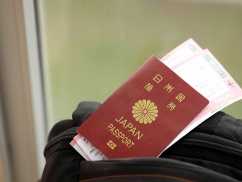 中国人33人「日本人アル！」 偽造日本旅券でイスラエル入国を試みた集団、国境審査で一発で見破られた結果……