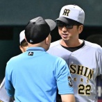 【阪神】藤川監督がリプレー検証後の抗議で初の退場処分　怒り収まらずホワイトボード殴る…