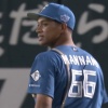日ハム・万波中正がライトゴロ達成　鷹・海野は天仰ぎ悔しさあらわ…爆肩に球場騒然