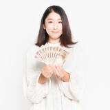 【朗報】女だけど、旦那の扶養に入ったら黄色い保険証に東京大学って書いてあったんだけどｗｗｗｗｗ