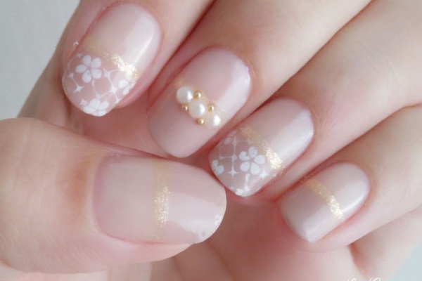 100均 オフィスネイル フレンチネイル