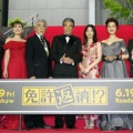 舘ひろし　「免許返納！？」レッドカーペットで西野七瀬をダンディにエスコート「この映画は西野くんにかかっています」