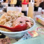 ラーメン 豚好-ぶたよし-(旧・ハイデンコッコFactoryサマンサタマサ)＠青梅市【2025屋号変更】<中ラーメン(塩)>