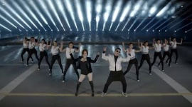 PSYの新曲「ジェントルマン」、YouTube公開3日で5800万回再生を突破！