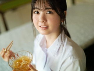 筒井あやめちゃんのグラビアについて