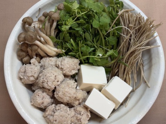 三関セリの根が美味しい