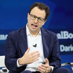 なぜ？米アンソロピックCEO「AIの開発ペース減速させる必要」背景にすでに悪用されている問題