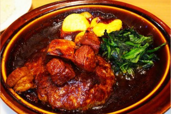 デニーズのビーフシチューハンバーグ ミートソース Haruharuの普段着ごはん デニーズのビーフシチューハンバーグ ミートソース Haruharuの普段着ごはん