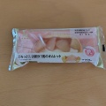 ローソン Uchi Café ごろっと1/2個分！桃のオムレット