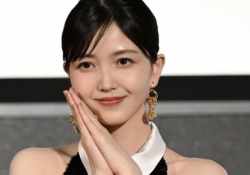 久保史緒里が事務所残留するのが逆に残念だという意見