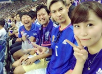 小嶋真子、埼スタにて「日本 vs UAE」観戦中！