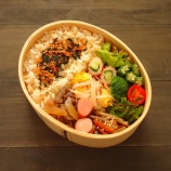 『2019/6/19のパートナーの相棒のボリューミーお弁当になります～★』の画像